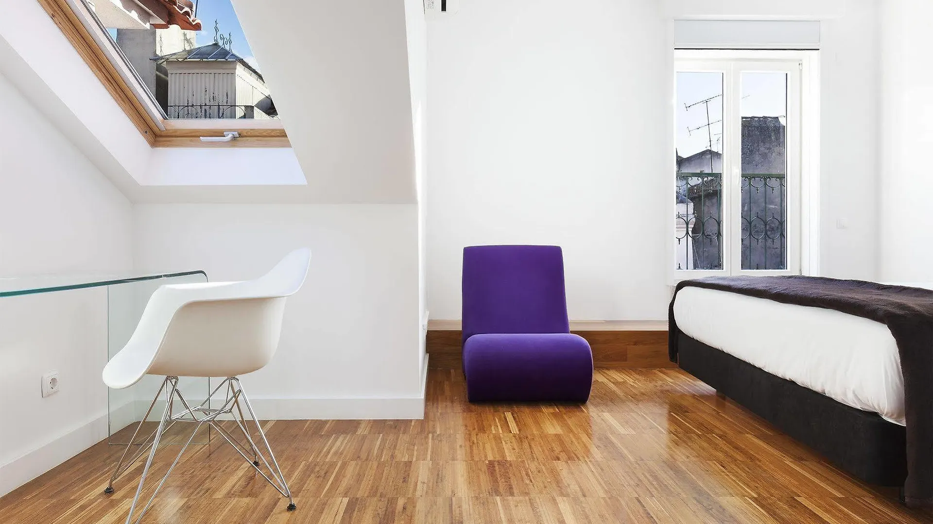 Hello Lisbon Bairro Alto Apartments 0*,