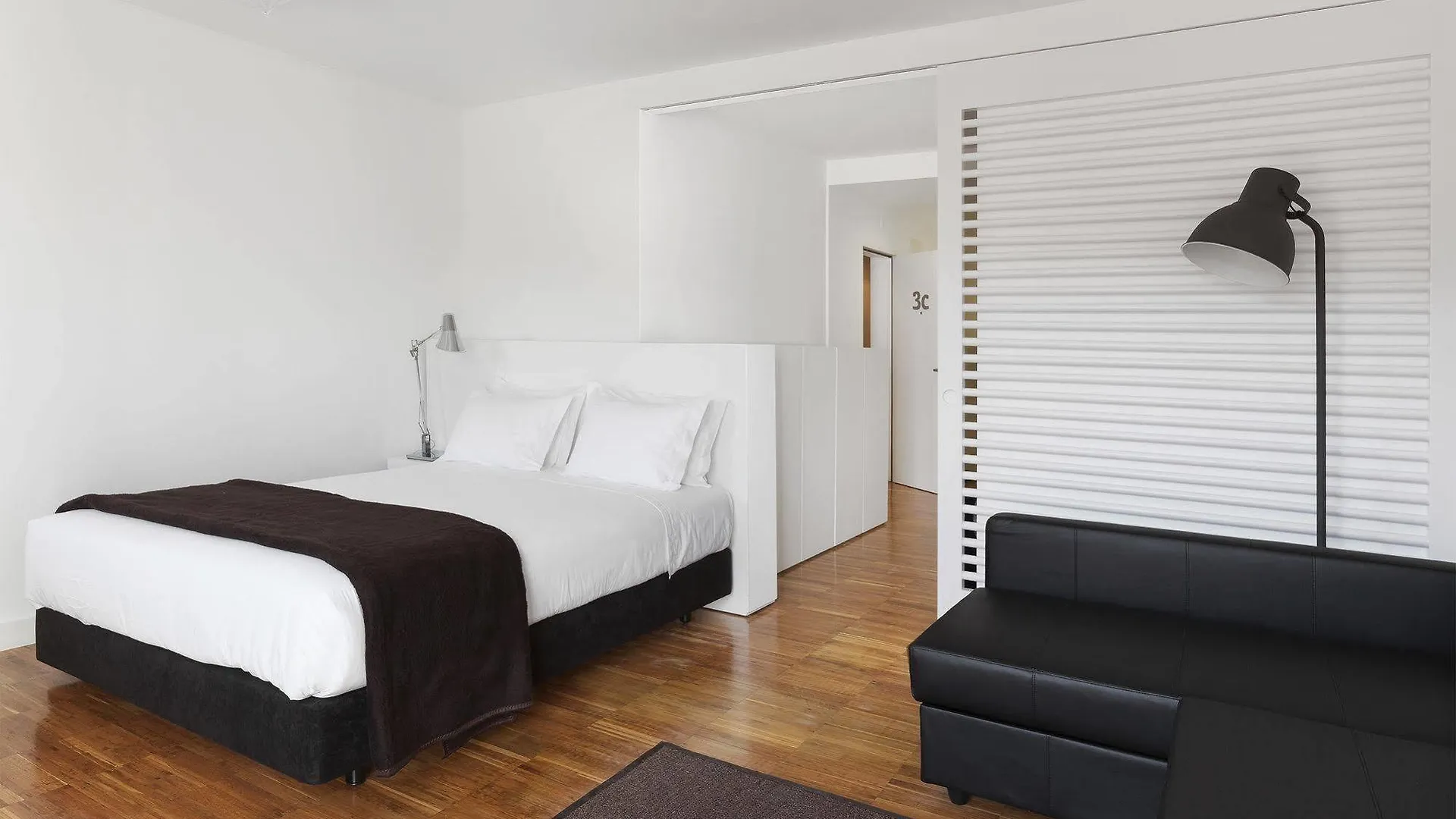 Hello Lisbon Bairro Alto Apartments