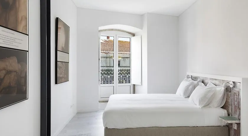 Hello Lisbon Bairro Alto Apartments