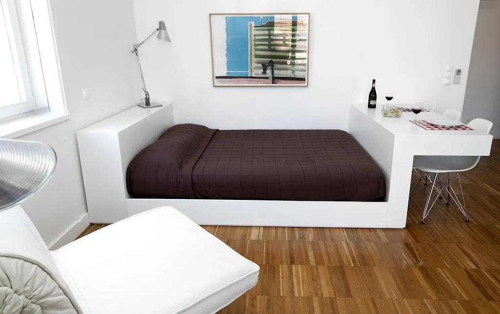 Hello Lisbon Bairro Alto Apartments