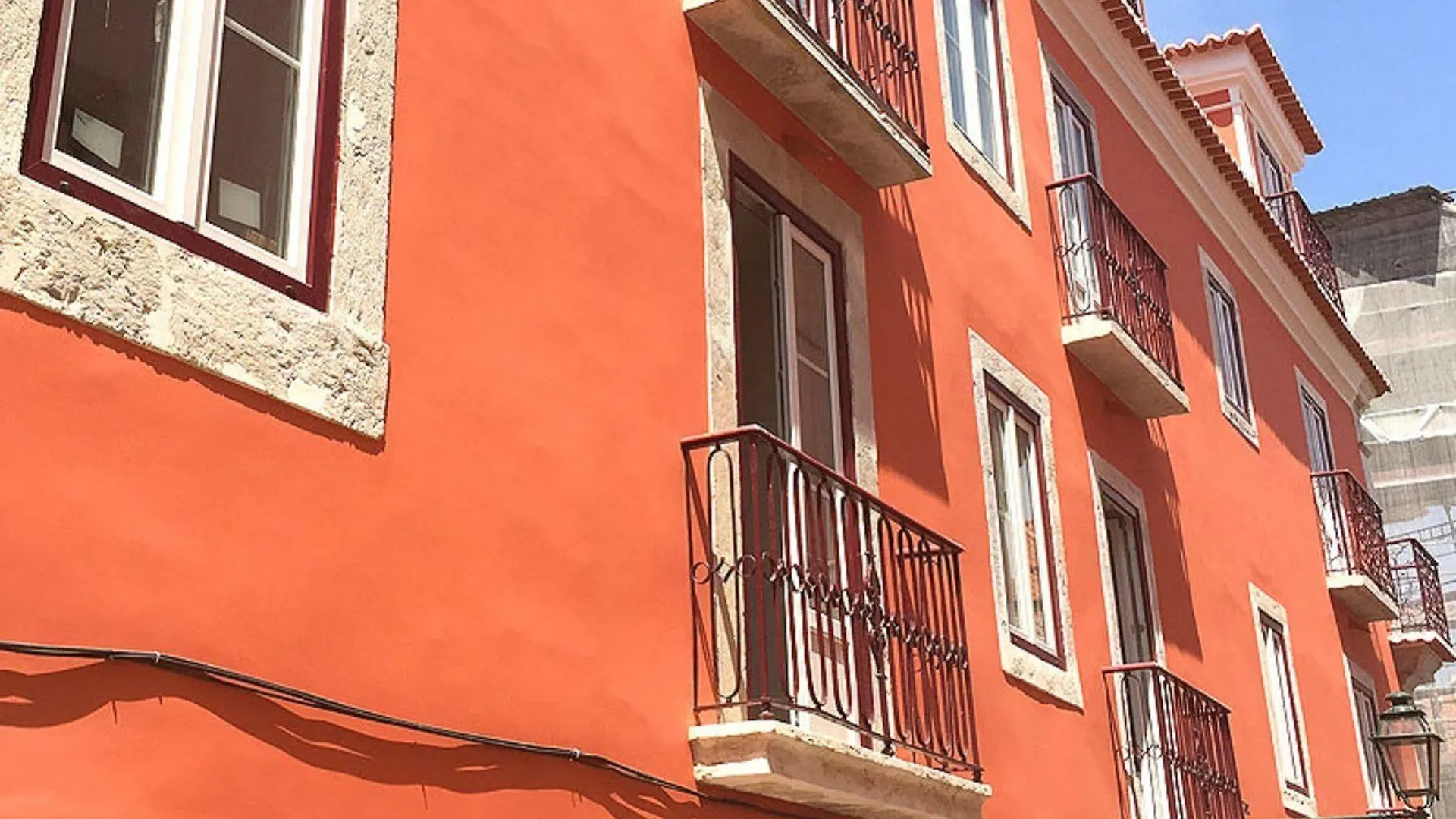 Hello Lisbon Bairro Alto Apartments 0*,